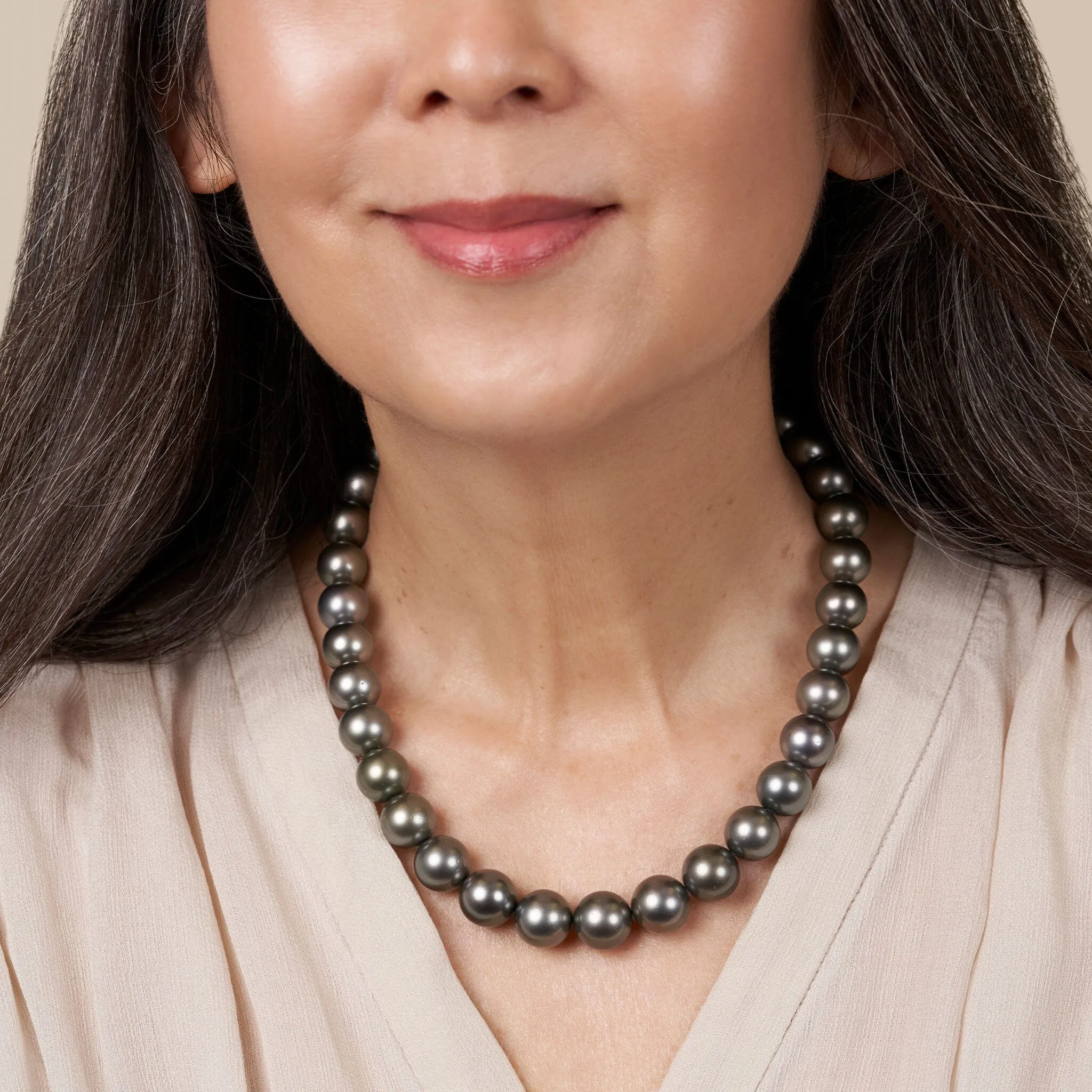 12.0-13.8 mm AA /AAA Tahitian Round Pearl Necklace