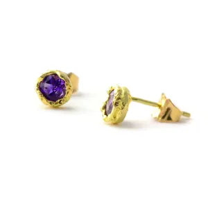 18ct fair trade yellow gold stud earrings with a 4.5 mm gemstone