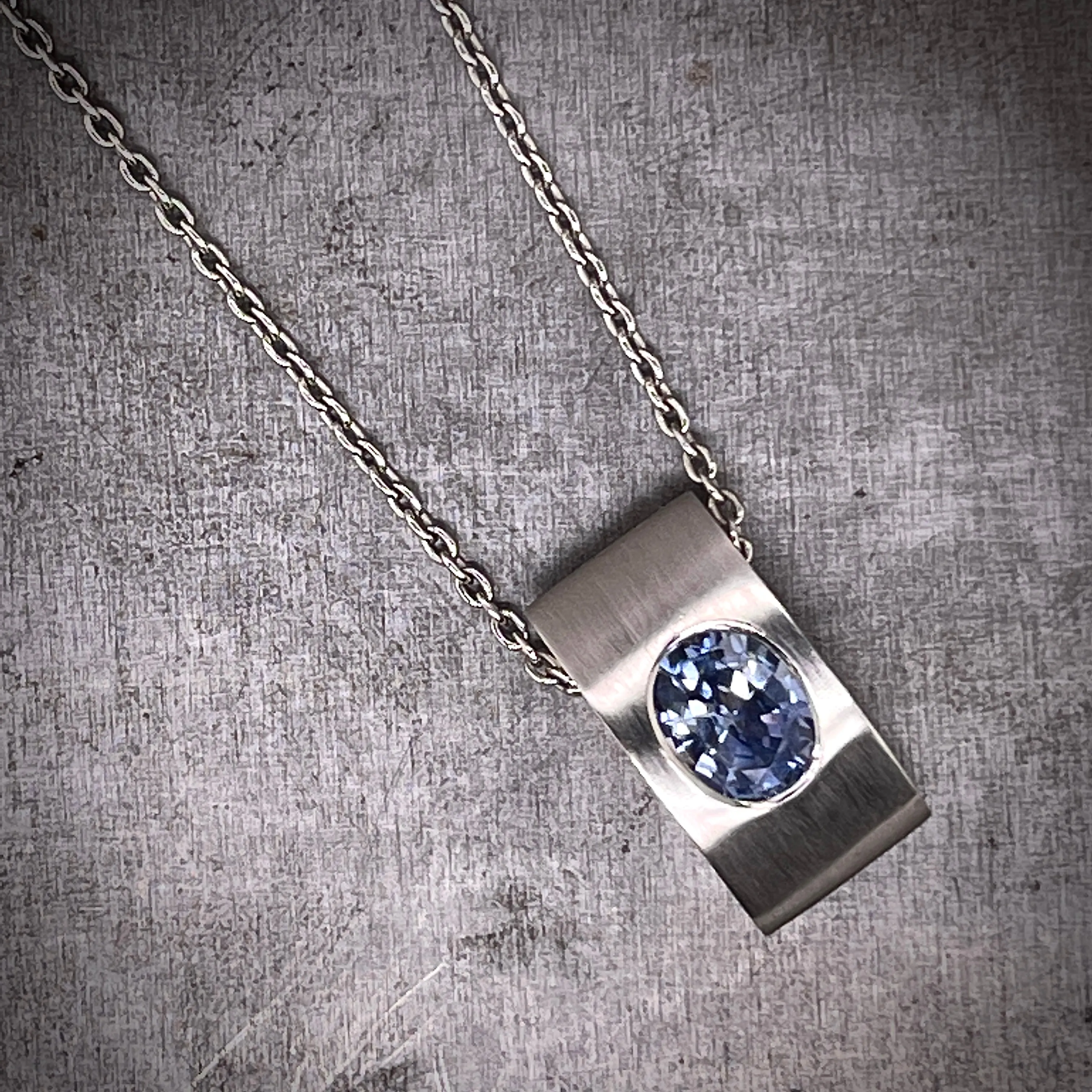 18k White Gold Pale Blue Sapphire Necklace