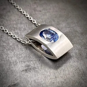 18k White Gold Pale Blue Sapphire Necklace