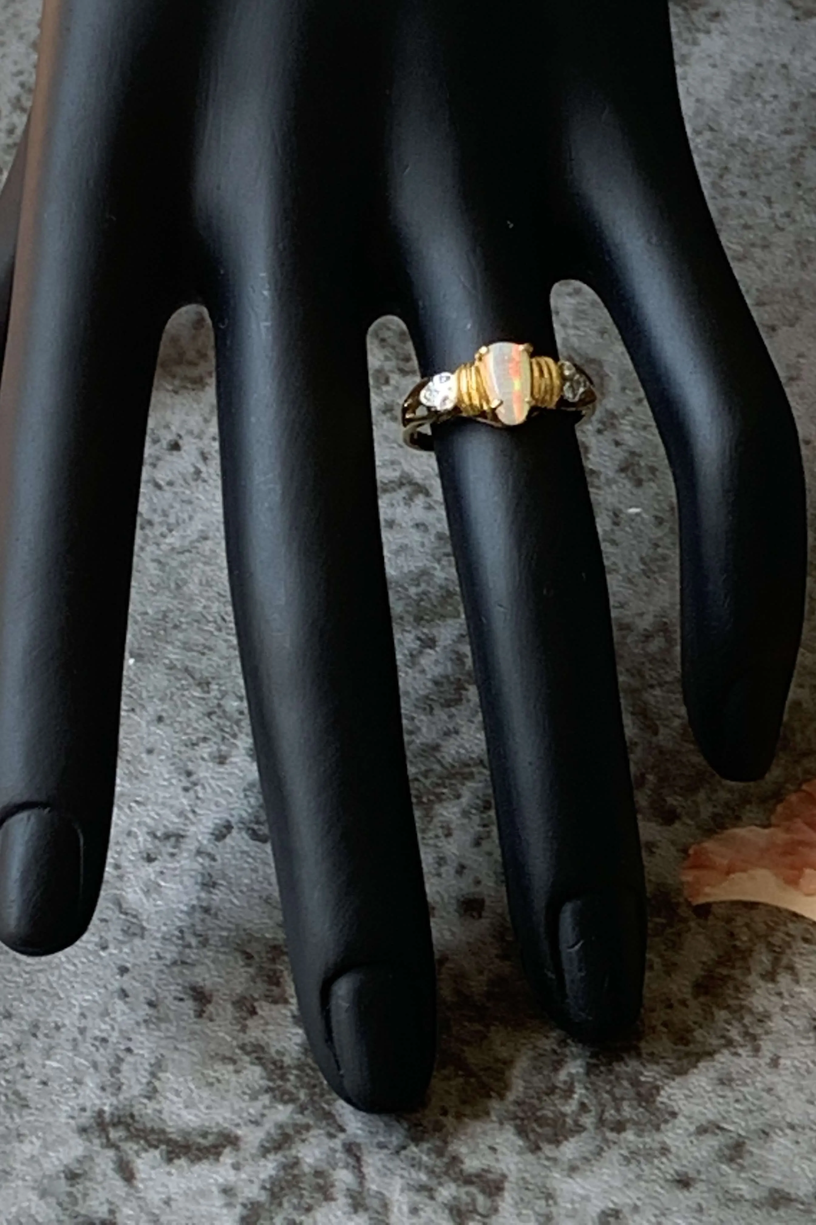 18kt Yellow Gold Fire Opal and Diamond ring