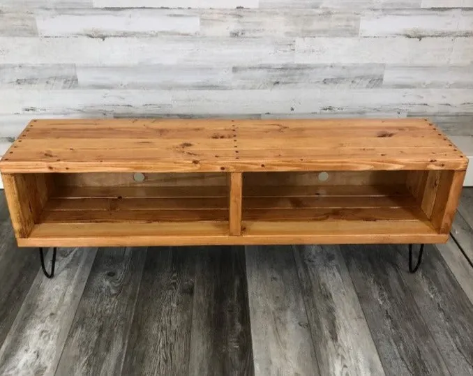 2Sec TV Stand