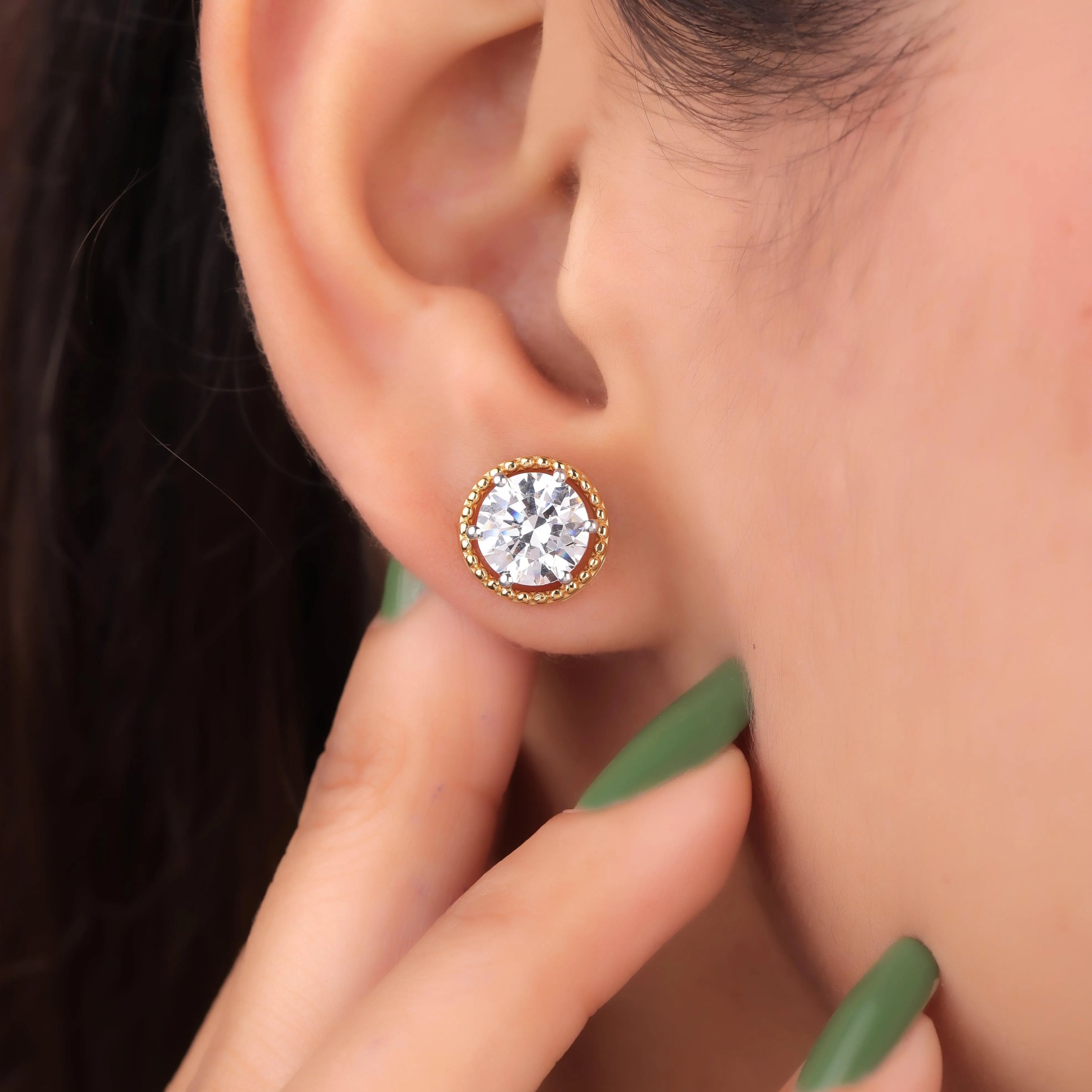 Aachi 2 carat Solitaire Silver Stud | 22KT Gold Vermeil