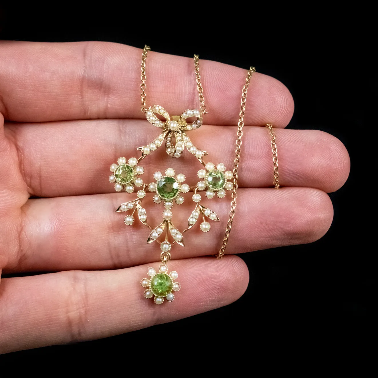 Antique Edwardian Pearl Peridot Pendant Necklace 18Ct Gold Circa 1910