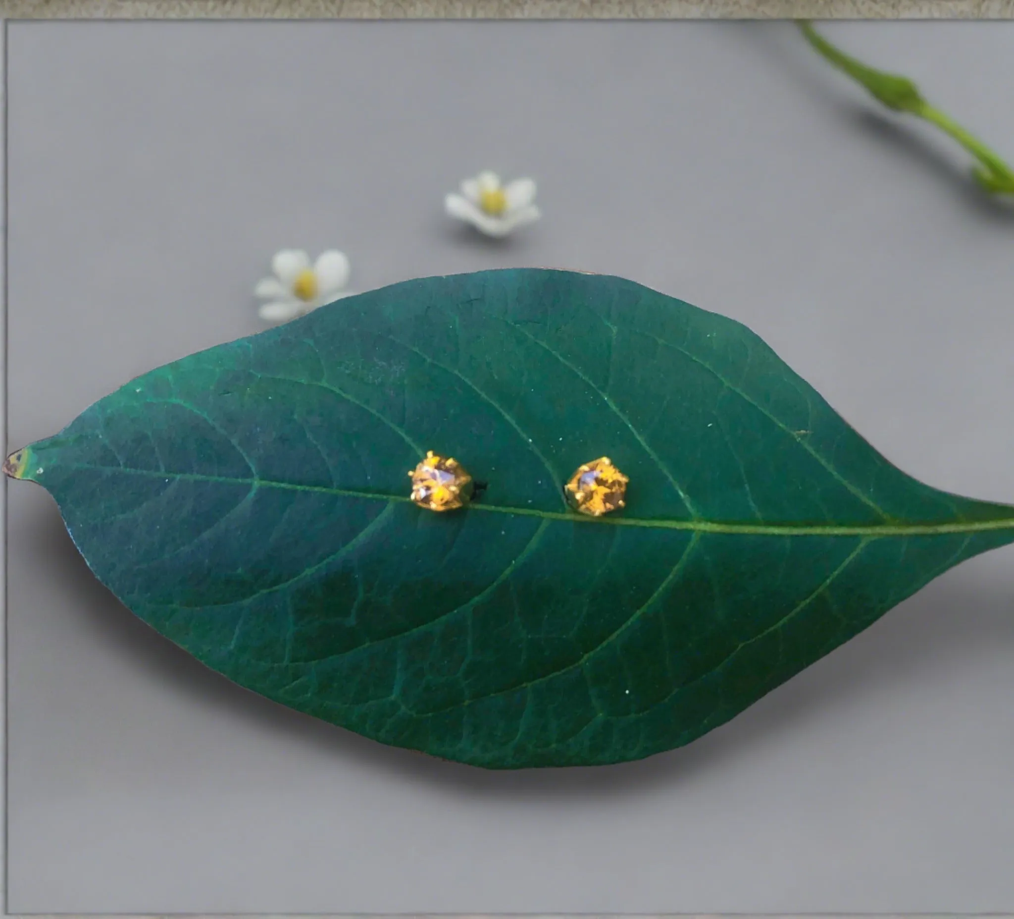 Brown Zircon Earrings in 18k Yellow Gold