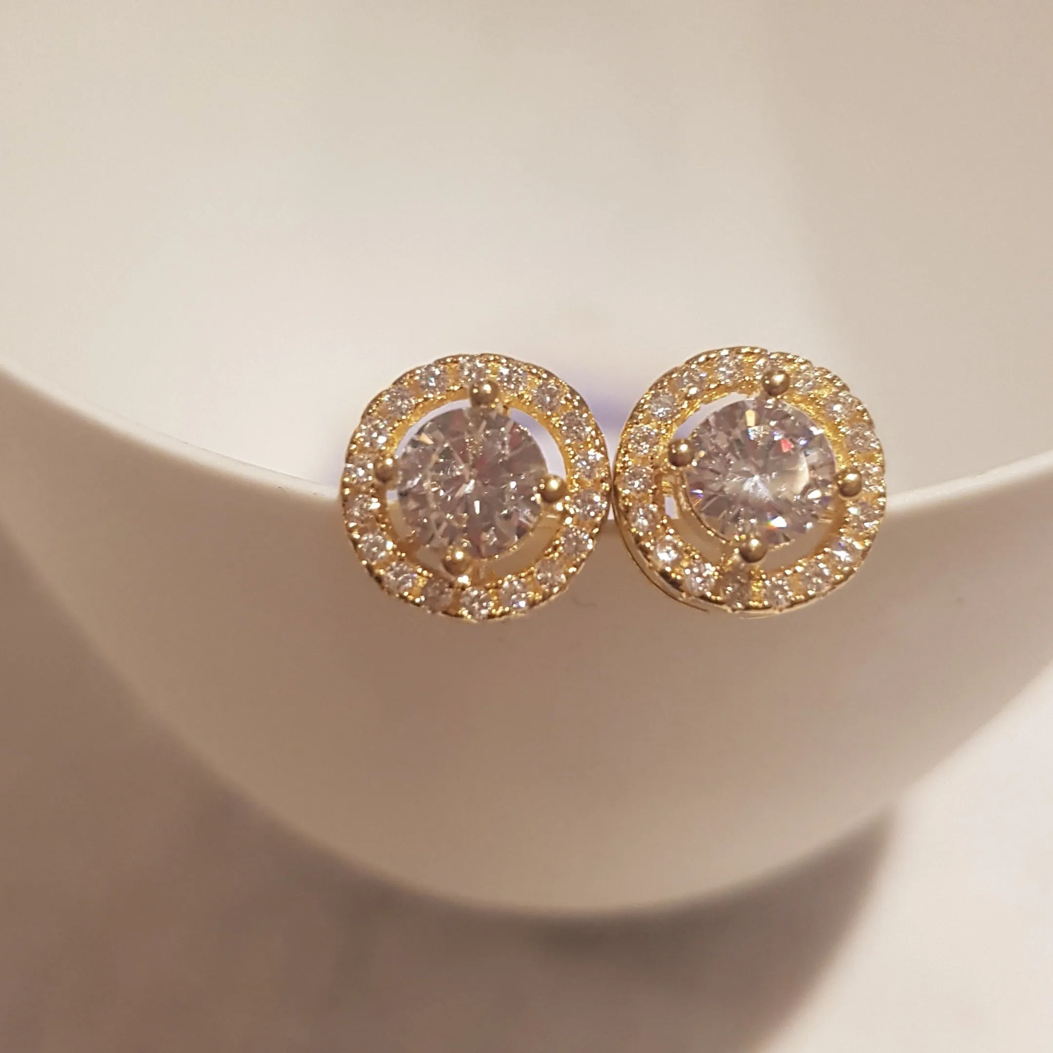 Dainty Round Zarconia Stud Earrings