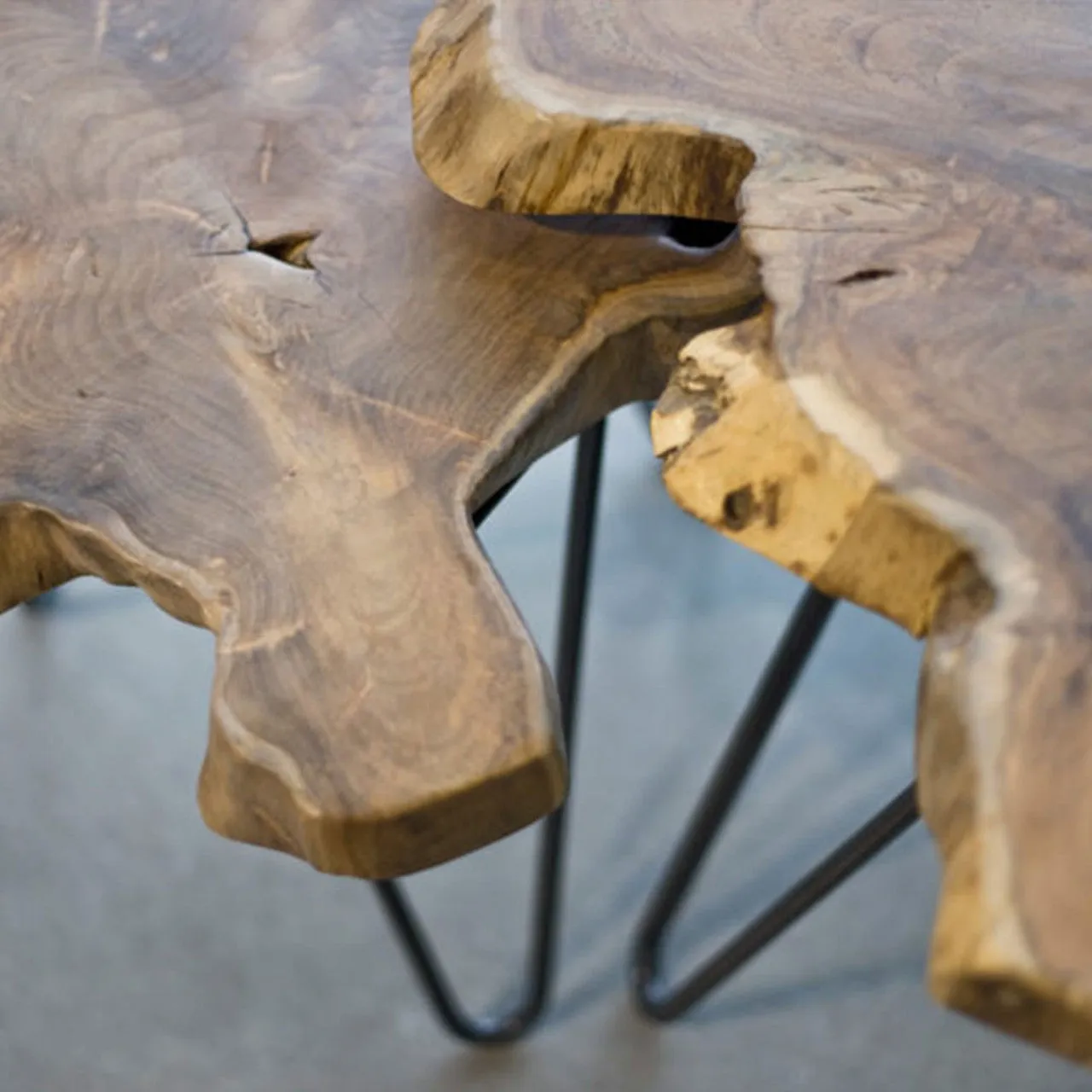 Natura Hairpin End Table