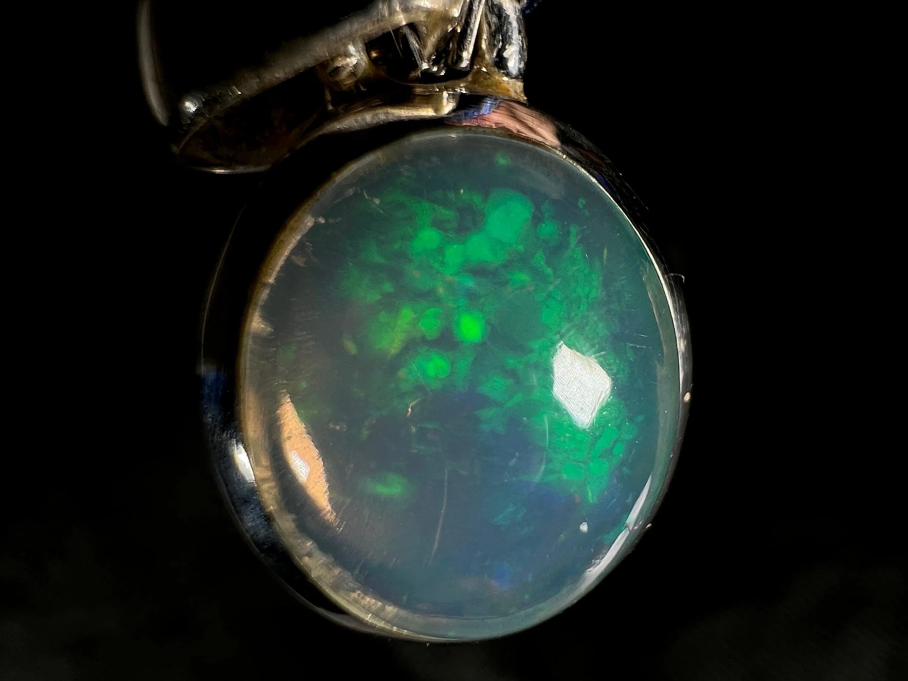 OPAL Pendant - Sterling Silver, 9x11mm Oval Cabochon - Birthstone Jewelry, Opal Cabochon Necklace, Welo Opal, 50947