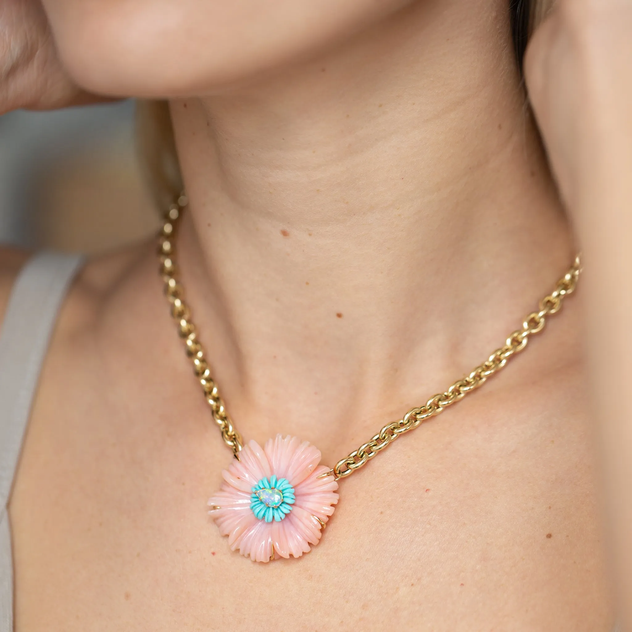 Poppy Pendant Necklace Pink Opal
