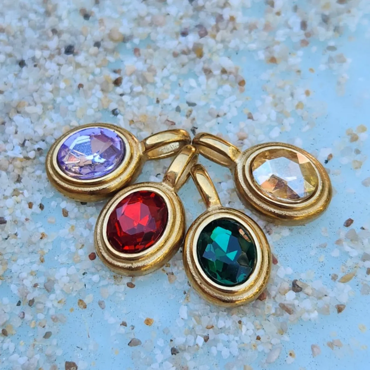 RAINBOW PENDANT GOLD- WATERPROOF NECKLACE