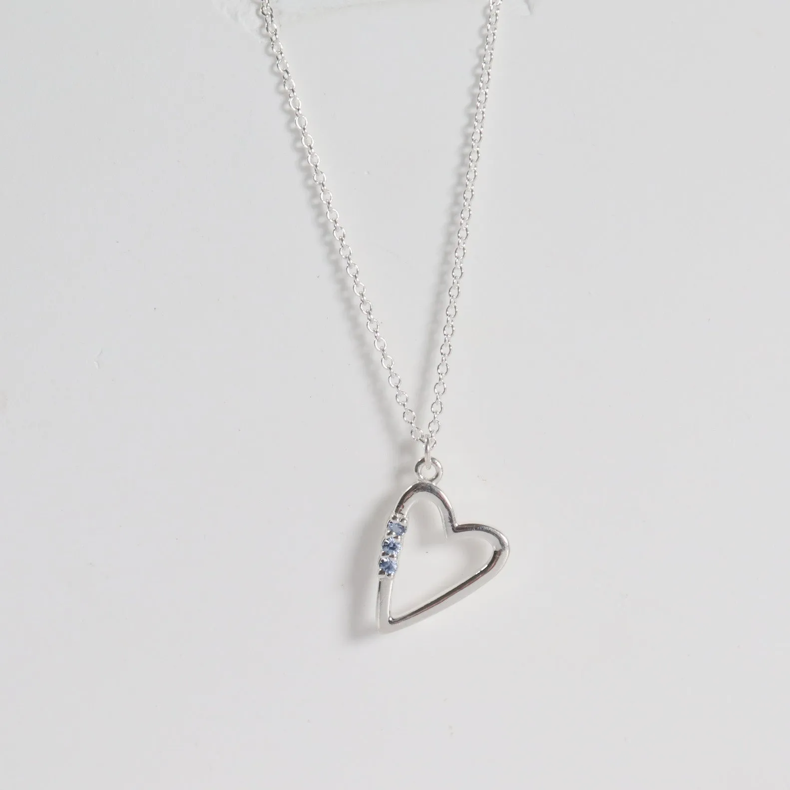 Sterling Silver Yogo Sapphire Heart Necklace