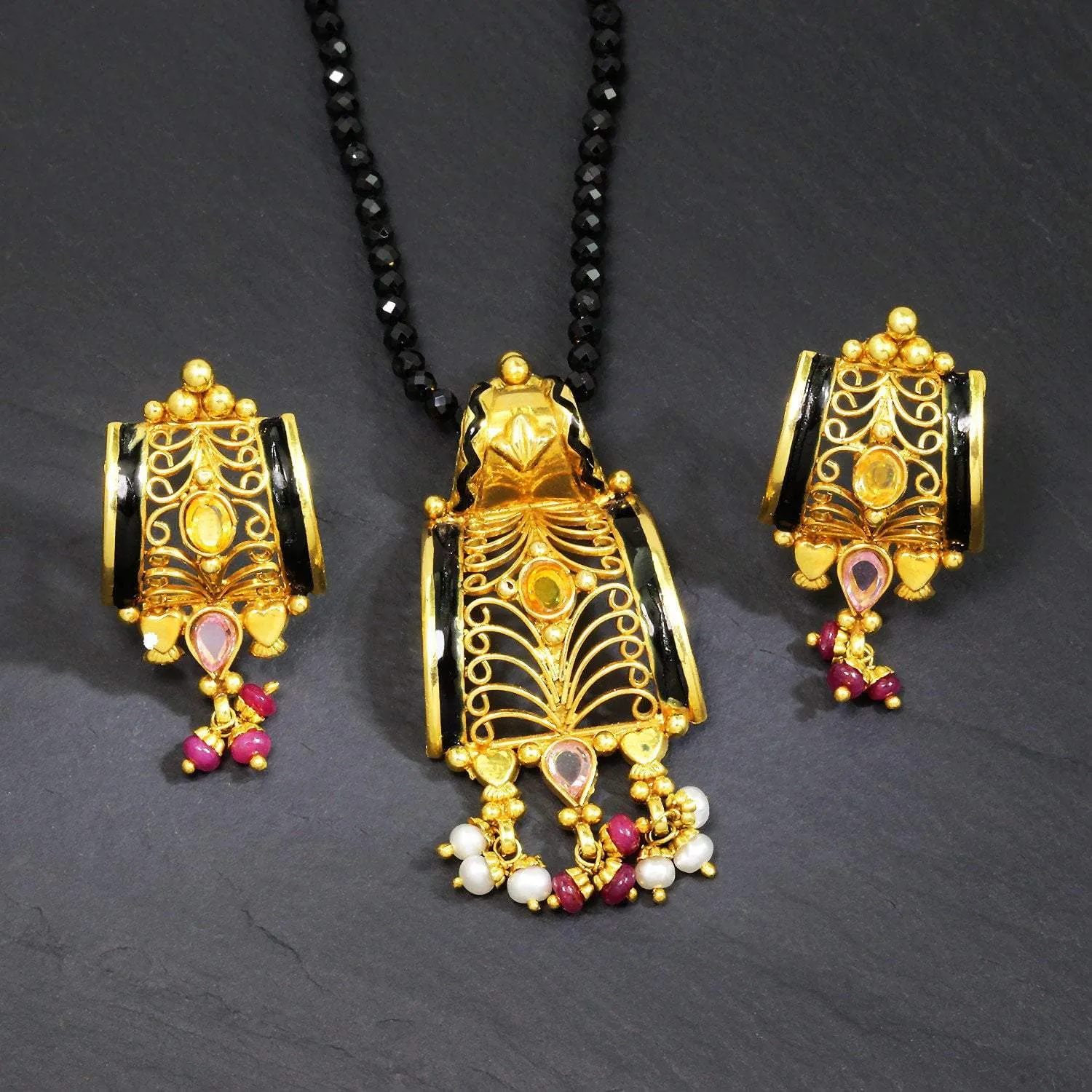 Vintage 23Kt Yellow Gold & Enamel Gemstone Necklace Earring Set