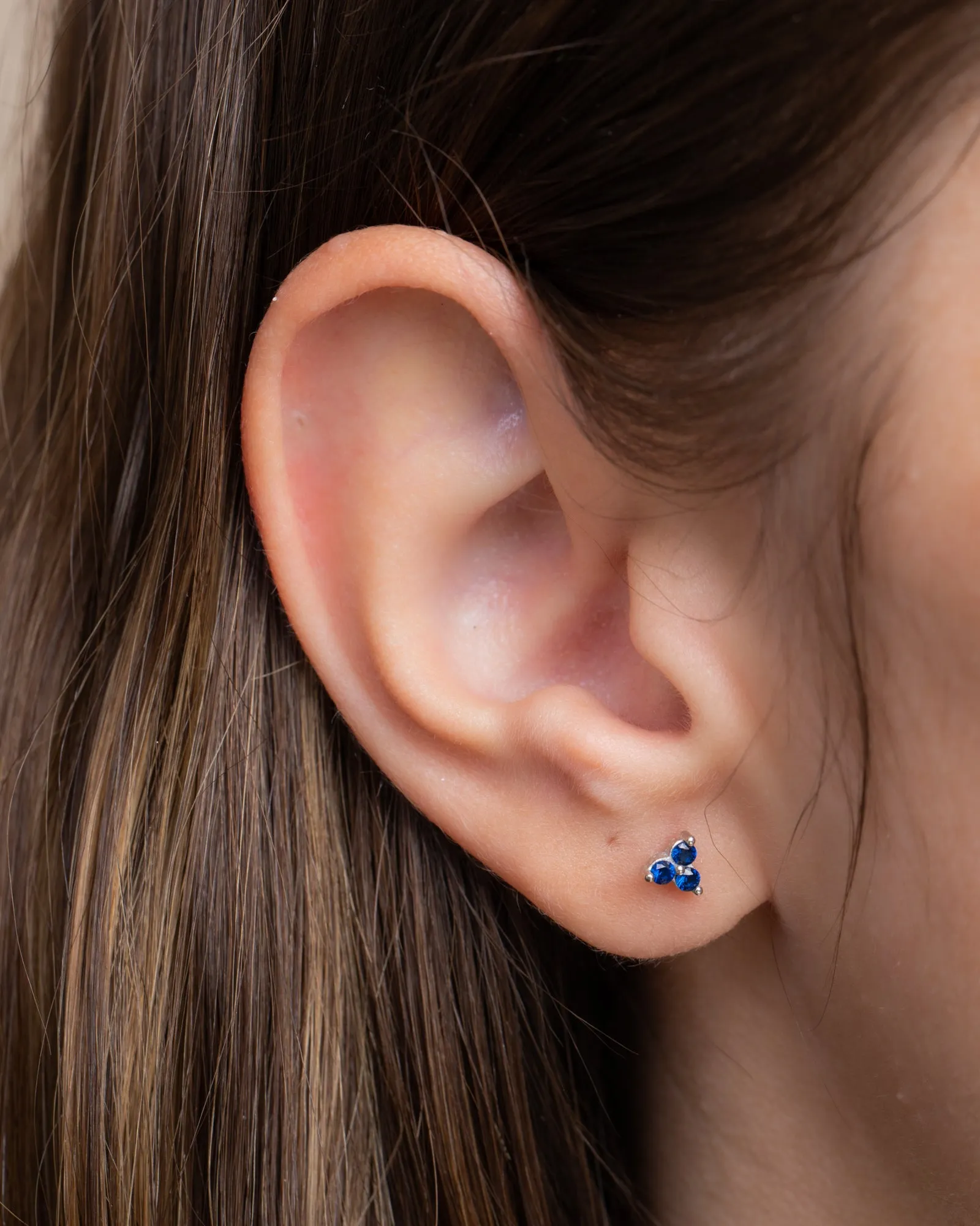 Zircon (01) Blue E